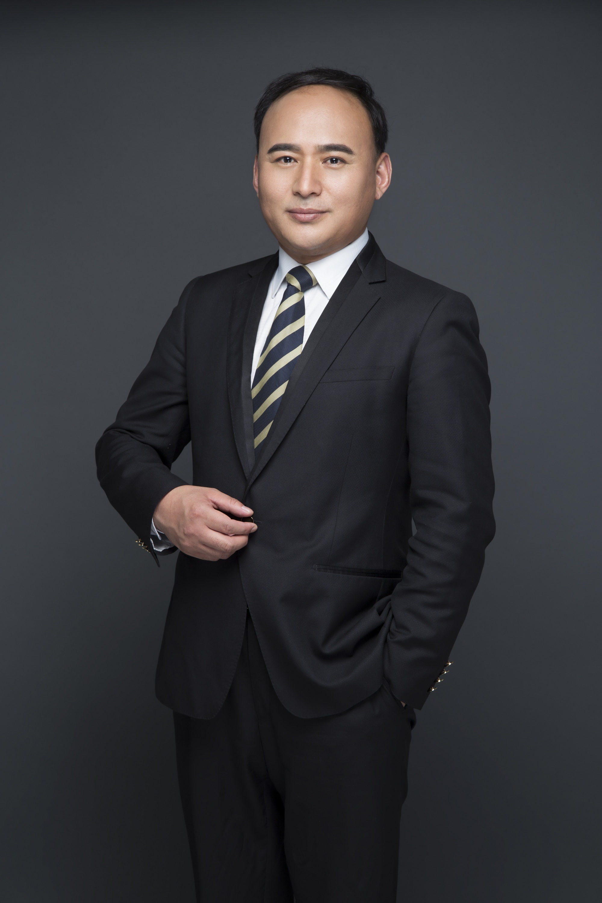 沈红武 视觉与舞美负责人